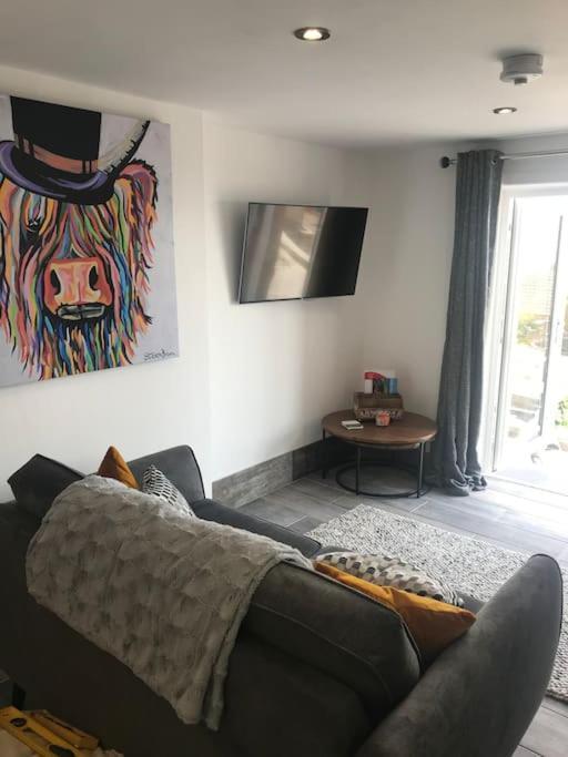 Mumbles - Modern Apartment With Panoramic Sea Views Oystermouth Exterior photo